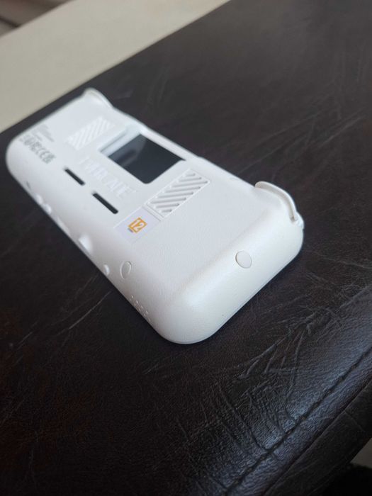 Consola jocuri Arcade Evercade EXP cu 18 jocuri instalate incluse similara cu Nintendo