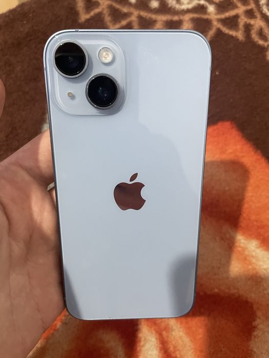 Vand iphone 14 simplu