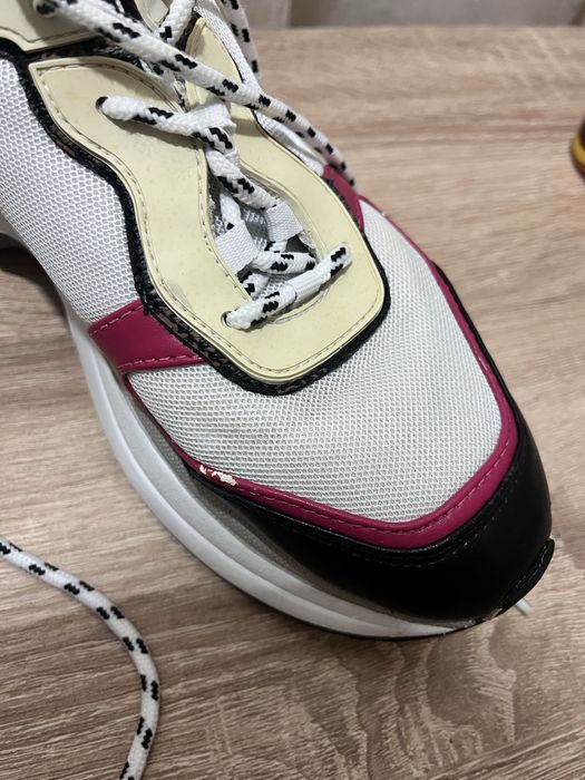 Оринални обувки/кецове