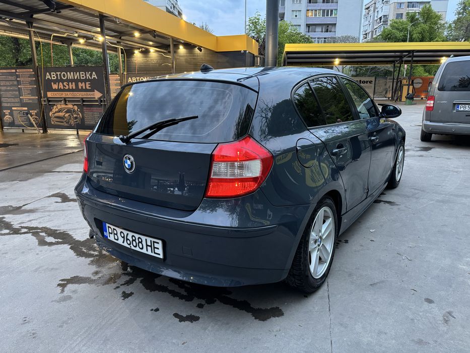 Продавам BMW 120i