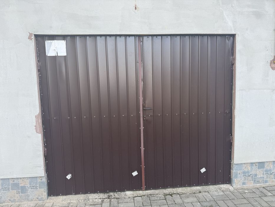 Poarta garaj + intrare