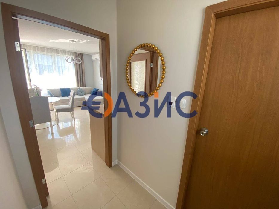 Продава се Двустаен апартамент в Свети Влас - 49 кв.м за 1062 €/кв.м - Снимка #13