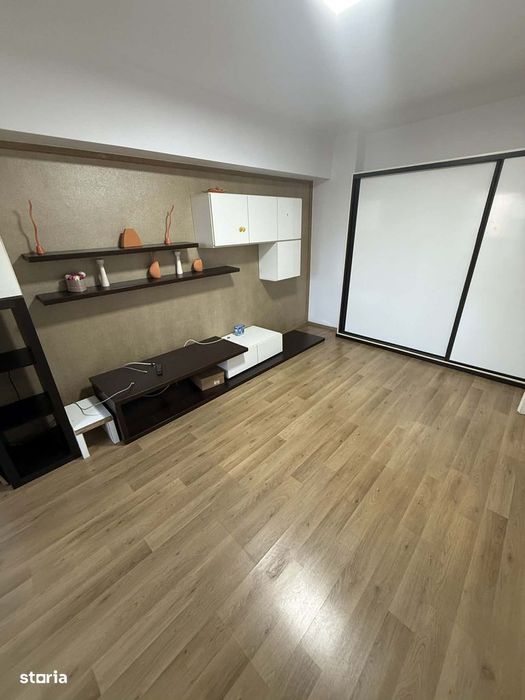 Vasile Alecsandri (Moruța)apartament 2 camere etaj 2 mobilat