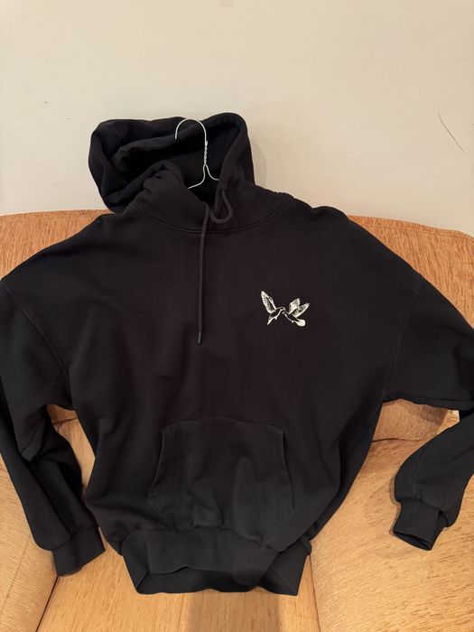 Vand hanorac stare foarte buna, aproape nou