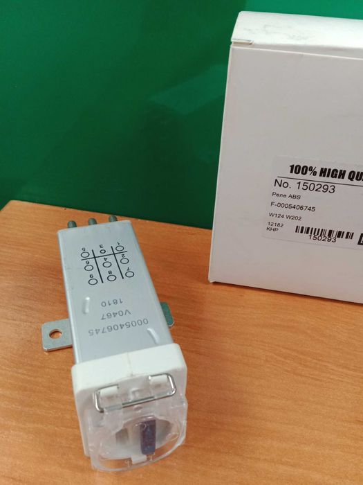 Реле перегрузки Мерседес w124