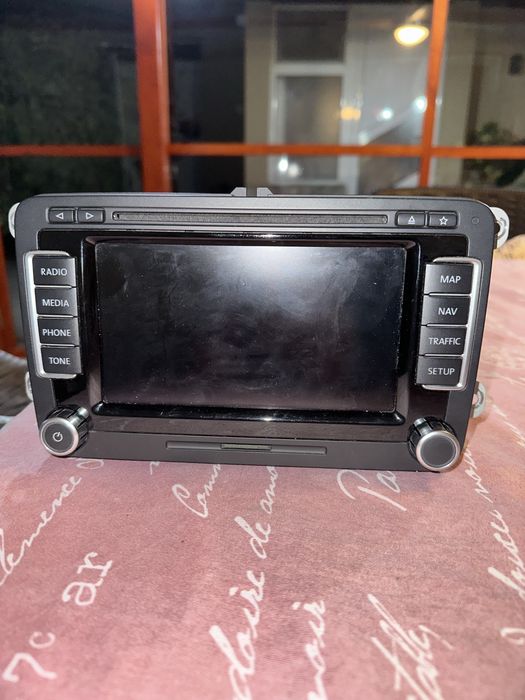 Оригинална мултимедия за VW Passat 7