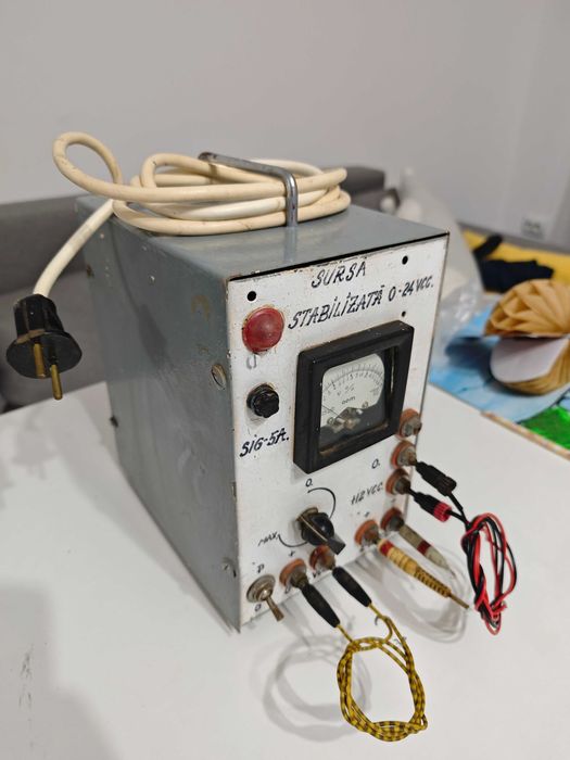 Sursa stabilizata 0–24V-5A - iesire + si - 12V, 24V separat–home made