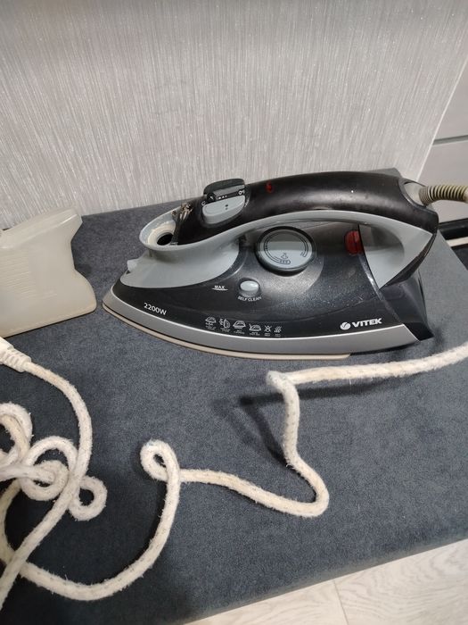 Утюг витек vitek