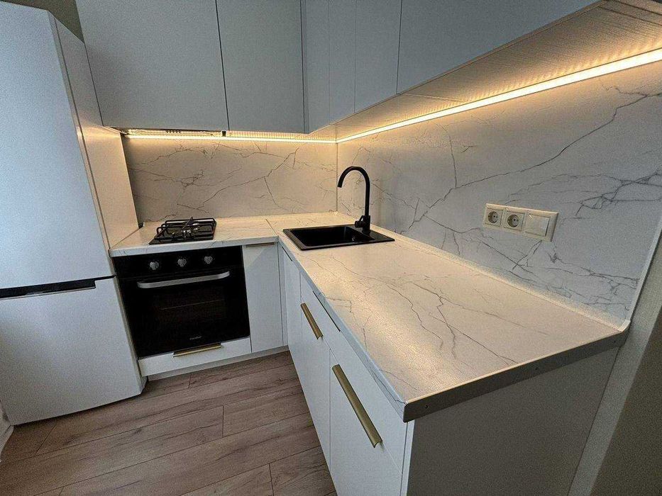 Срочно сдам шикарную 1 ком кв-ру 2/5 Ор-р БИЙ, Максим Горький А1