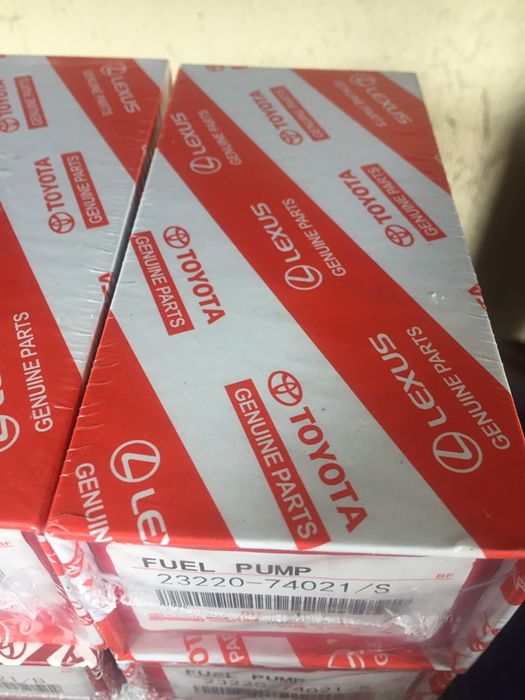 Бензонасос Toyota
