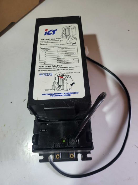 Cititor de bancnote ict v7 cu depozitare 450 ron
