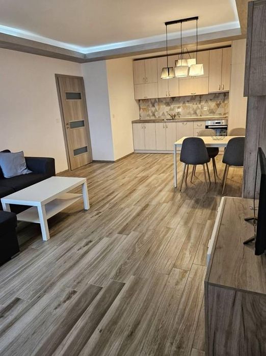 Двустаен апартамент под наем в ж.к. Кръстова вада, 2129536