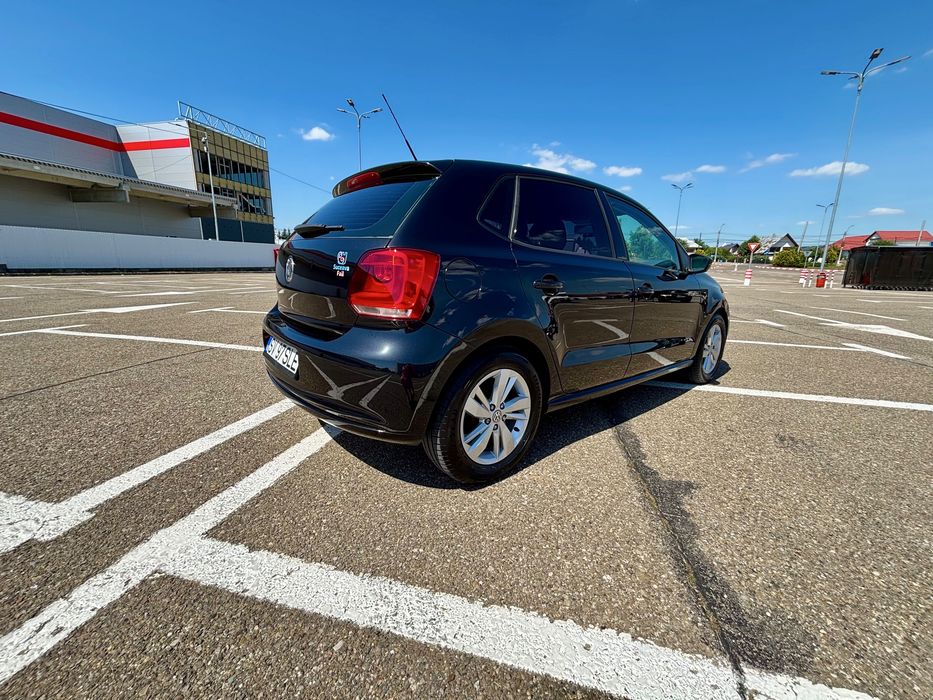 VOLKSWAGEN Polo 2010 — imagine 3