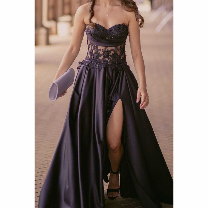 Абитуриентска дълга рокля. Вечерна. Бална. Официална. Черна. Корсет