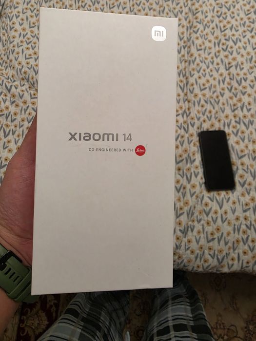 Xiaomi 14.  16/512 GB Black