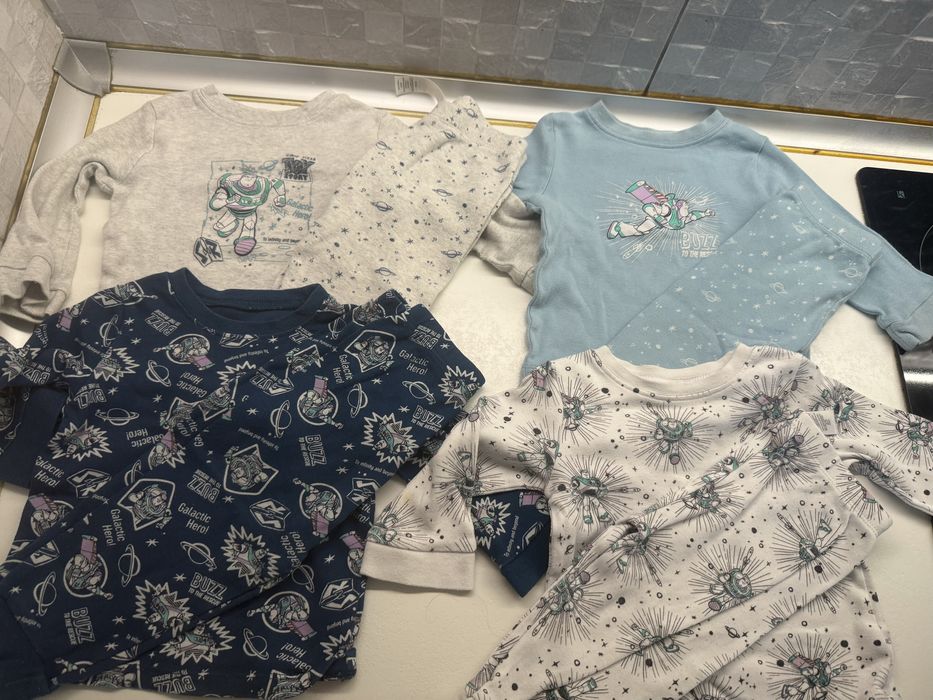 Пижами  9/12 месеца