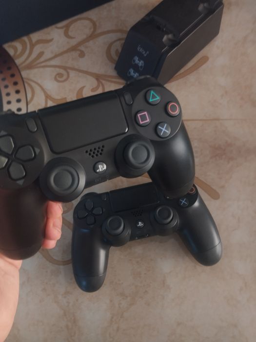 Ps 4 Slim 1TB 5игр