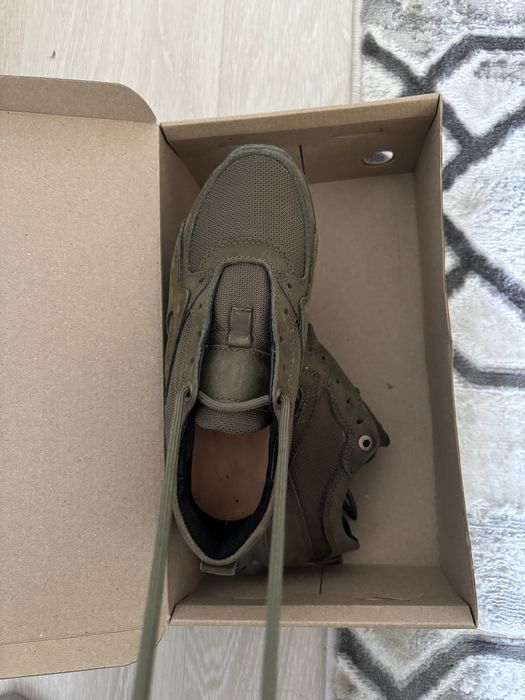 Кросовки военные и домашный универсал