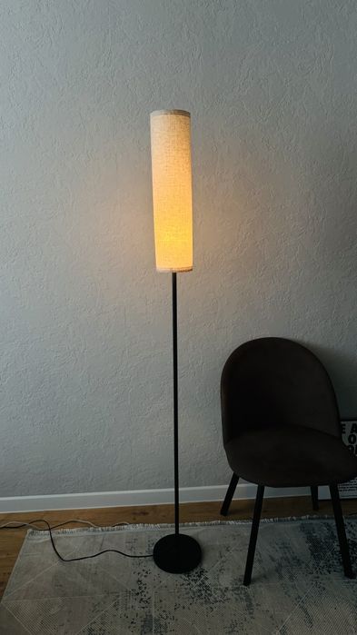 Напольный торшер