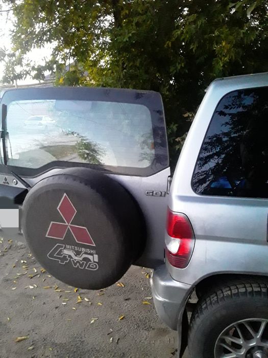 Продам мини джип pajero