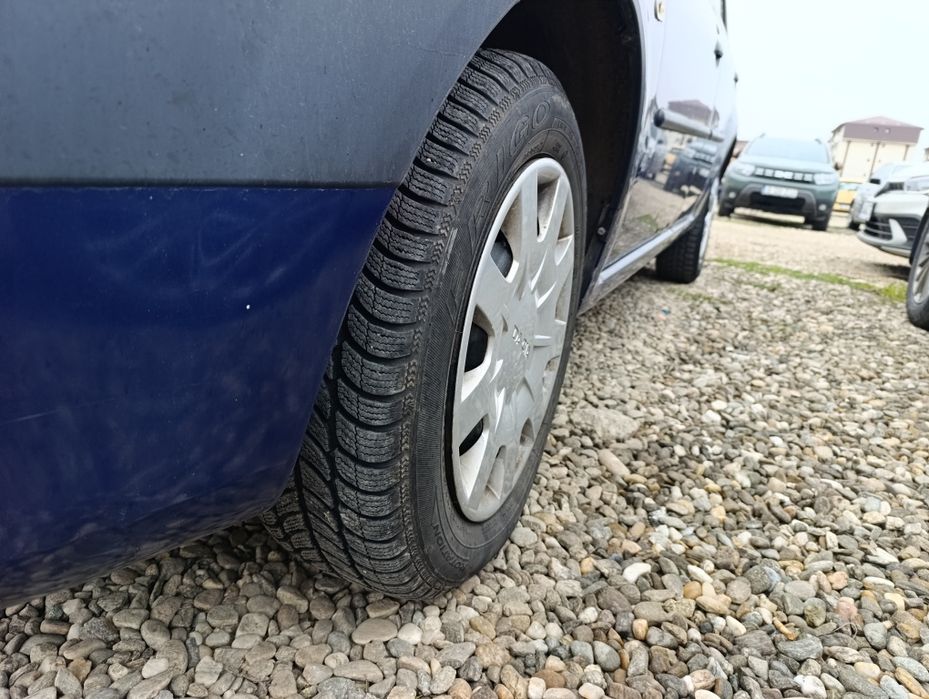 Dacia Logan 2007 E4, proprietar de noua