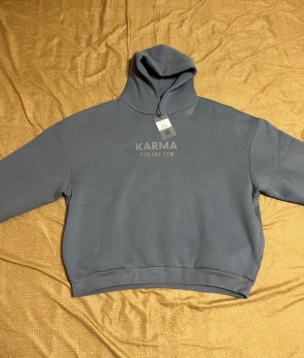 Продавам мъжки комплект KARMA