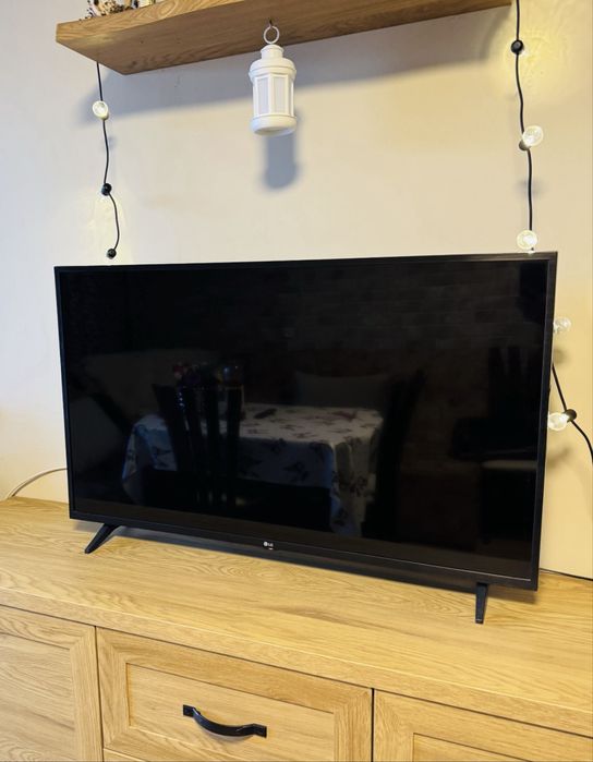 Смарт телевизорLG 43 инча