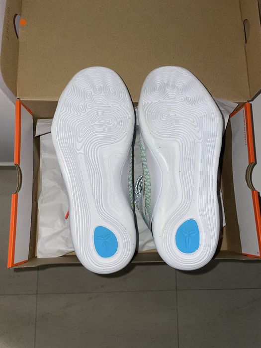 Bascheți Kobe IX (9) Elite “What The” GS, Marime 38,5
