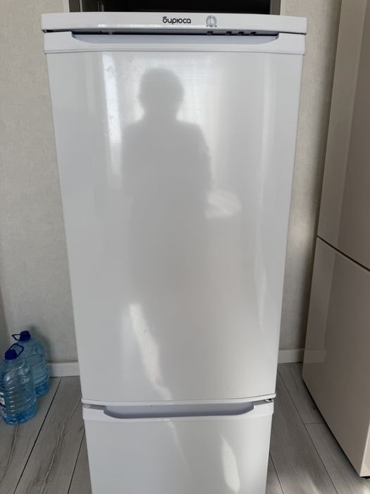 Холодильник 1,5м