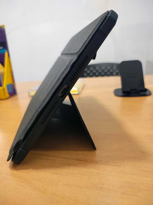 Кейс за iPad 9 (9-то поколение) + Клавиатура + Apple Pencil