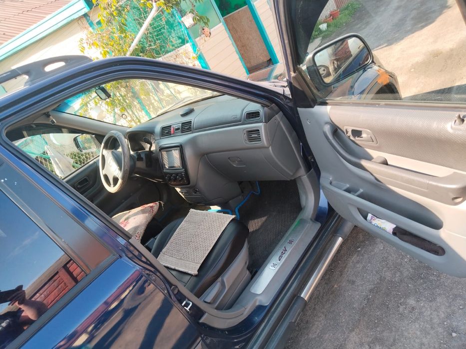 Honda crv  2000 год