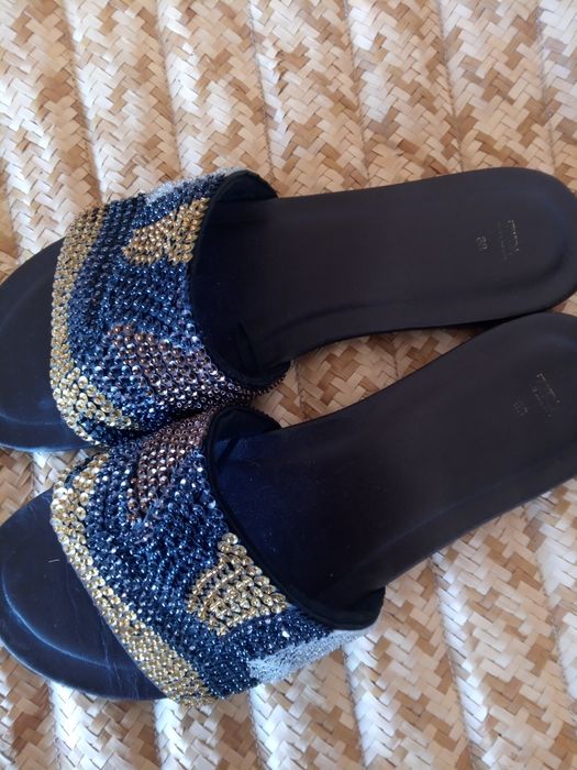 Дамски чехли от Zara, но 38, запазени