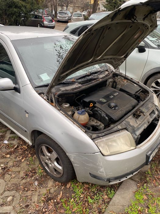 Шкода Фабия бензин 1.4 бензин