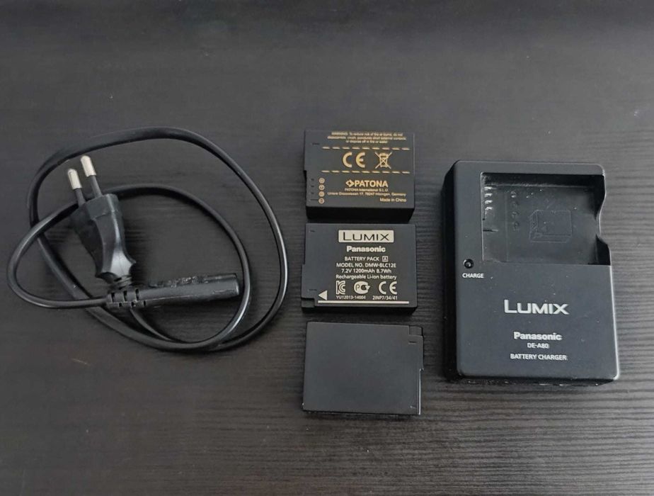 Panasonic Lumix G7 + Obiectiv 14-42mm | Doar 4000 cadre | 3 Acumulatori | Cutie | Impecabil