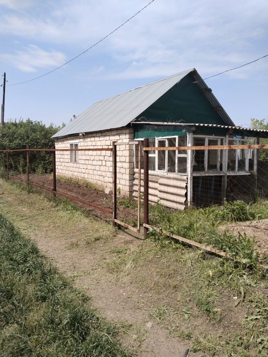 Продаеться дача 8 соток