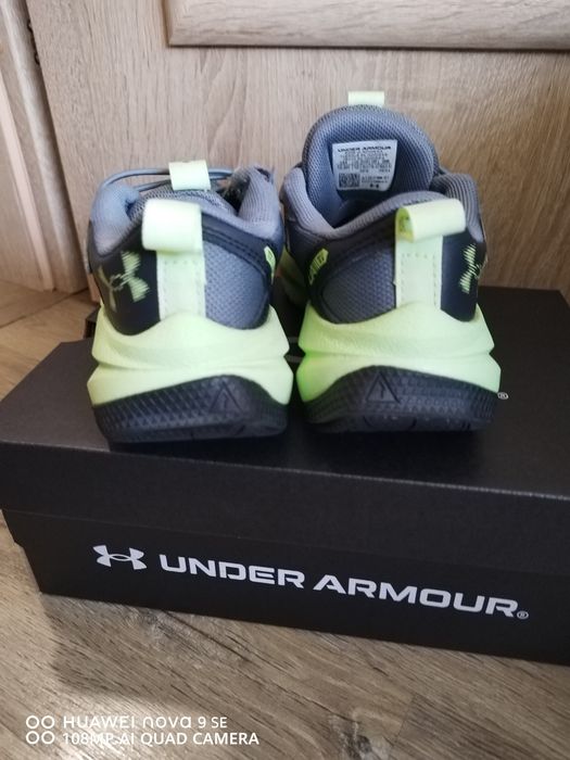 Маратонки Under Armour 30 номер