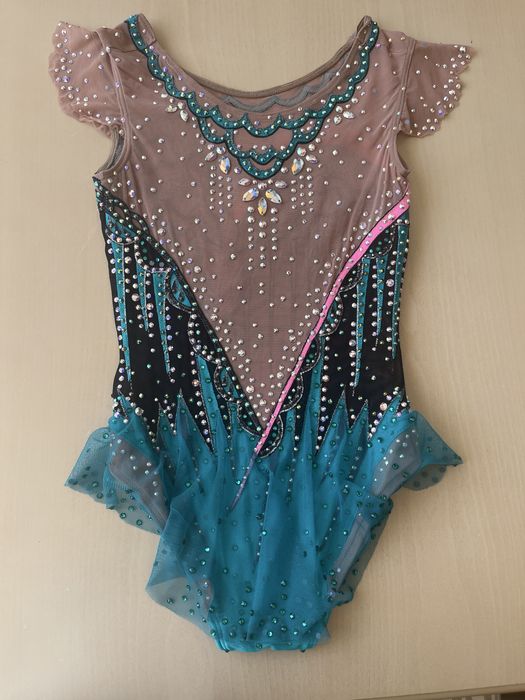 Трико за художествена гимнастика