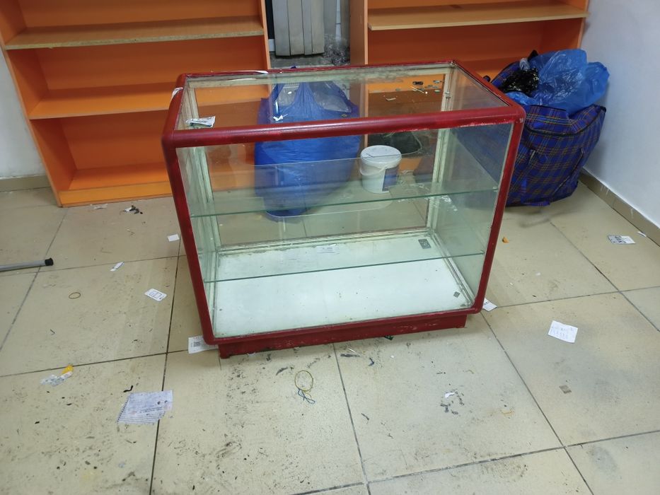 Стойка для одежды