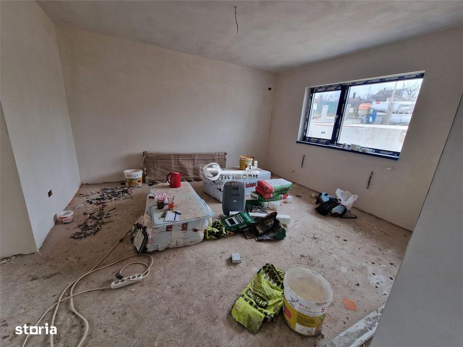 Casa de vanzare I Paun, Barnova I 4 camere, 2 bai I 500 mp teren