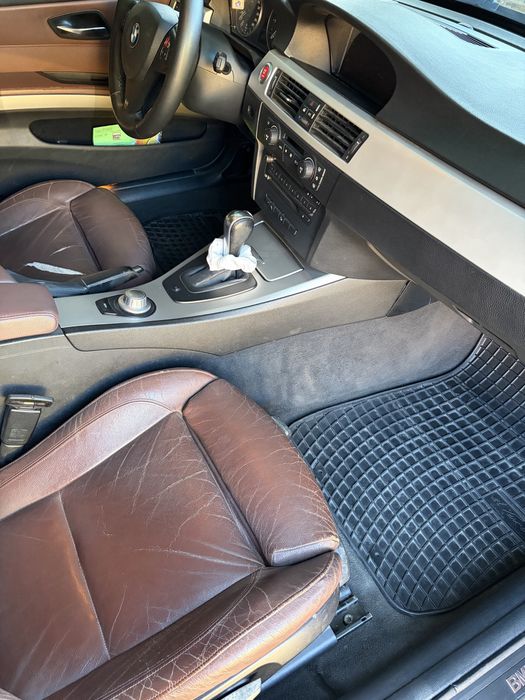 Продавам BMW 330xd e91