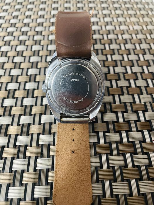 Часы ссср «Восток»