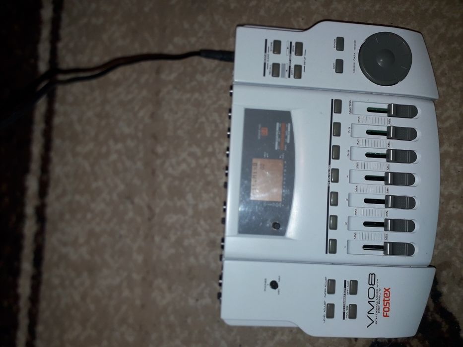 Fostex VM08 Mixer 8 canale