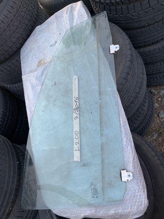 Стъкло Мицубиши Л200/Mitsubishi L200