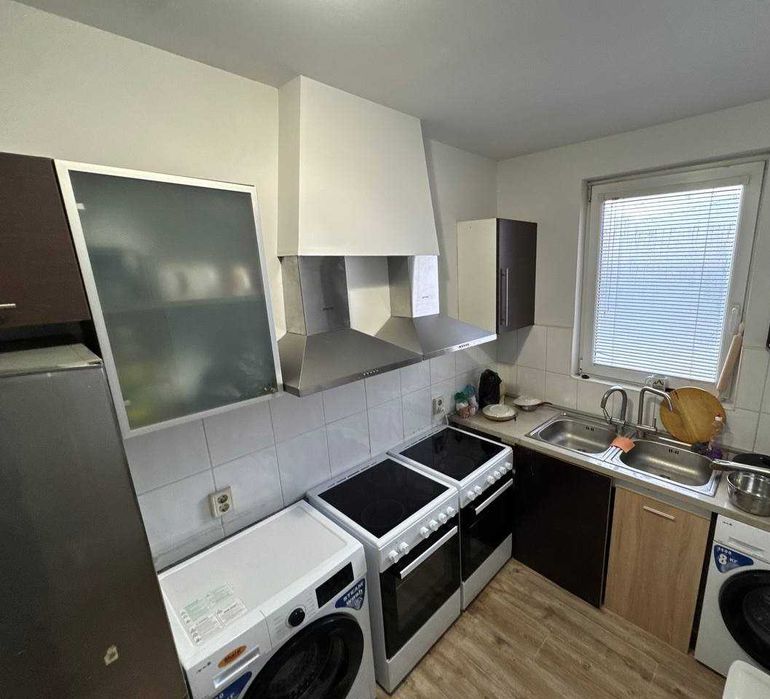 Стаи за служители/работници - град София с. Мрамор