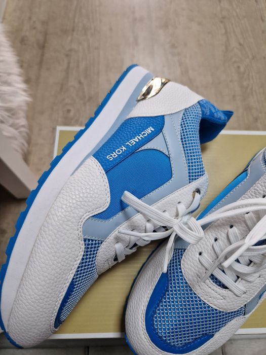 Michael Kors обувки