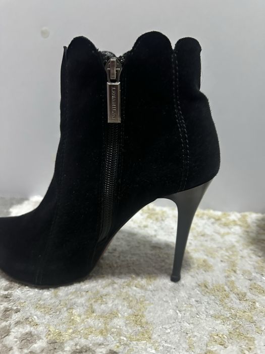 Ботильоны замшевые, италия