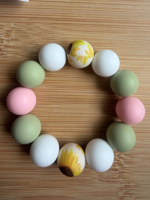 Ръчно изработена гривна