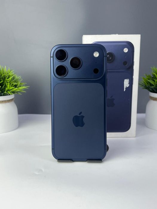 Apple iPhone 17 Pro 256 GB 70038а737