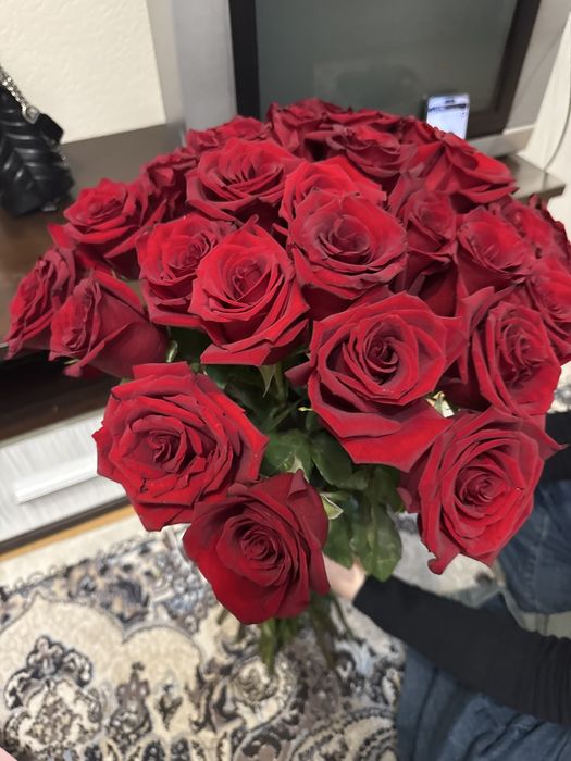 Красный Роза метровый 31шт