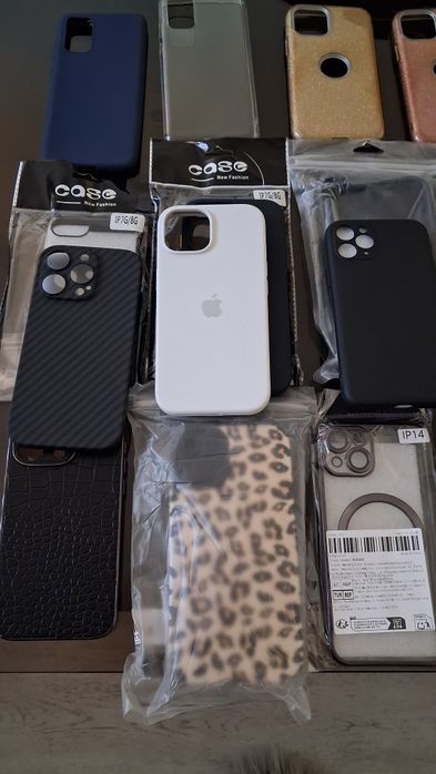 Huse Iphone si Samsung